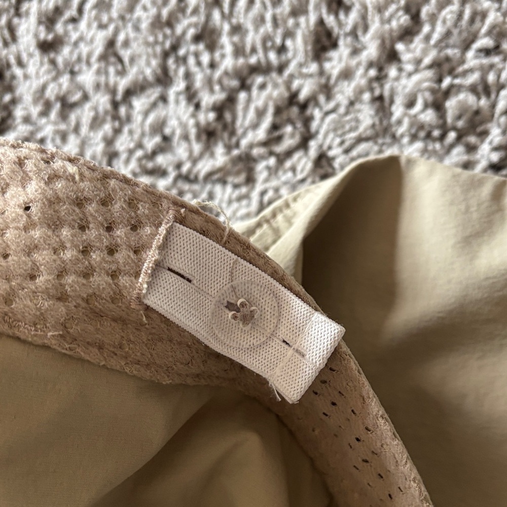 L.L. Bean Comfort Trail Khaki Zip Pocket Crop Pants - Picture 9 of 16